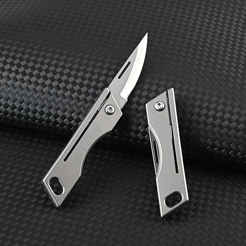 Mini coltello pieghevole in le - Power Key Tools recensione e prezzo